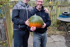 Pumpkin-competition-2024-winner-at-10kg-Ben-on-Plot-42A